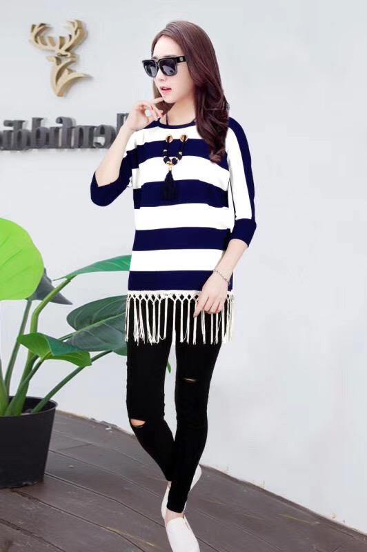 Manra Women Woollen Top - White Blue Strips with Fringe (Necklace included) - GottaGo.in